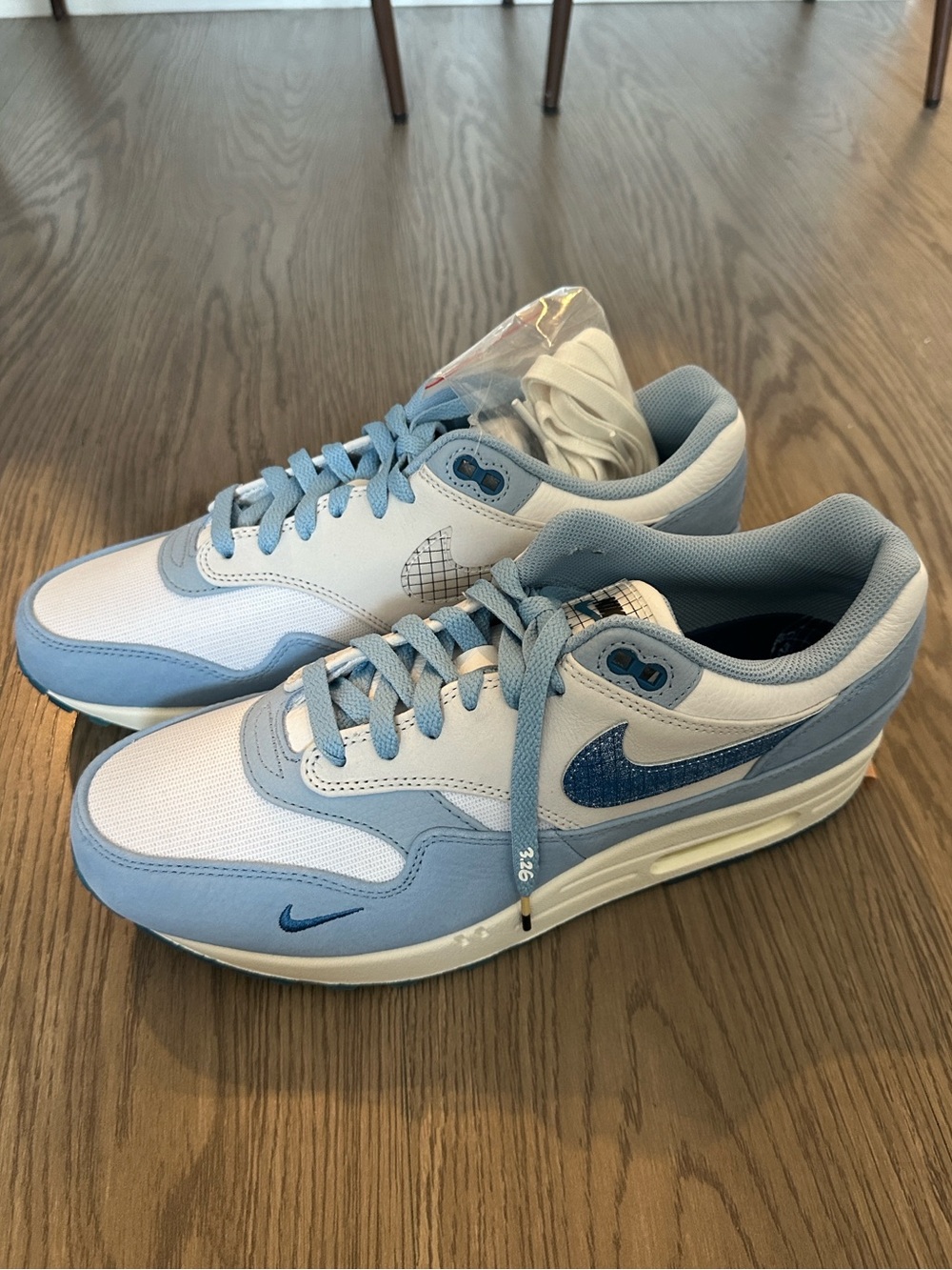 NEW Nike Air Max Day 1 Blueprint
